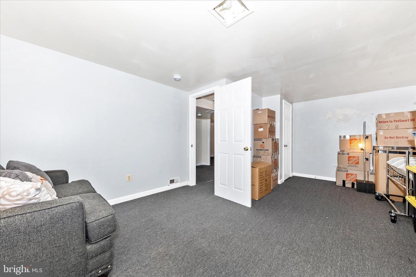 6008 Seat Pleasant Drive photo 30