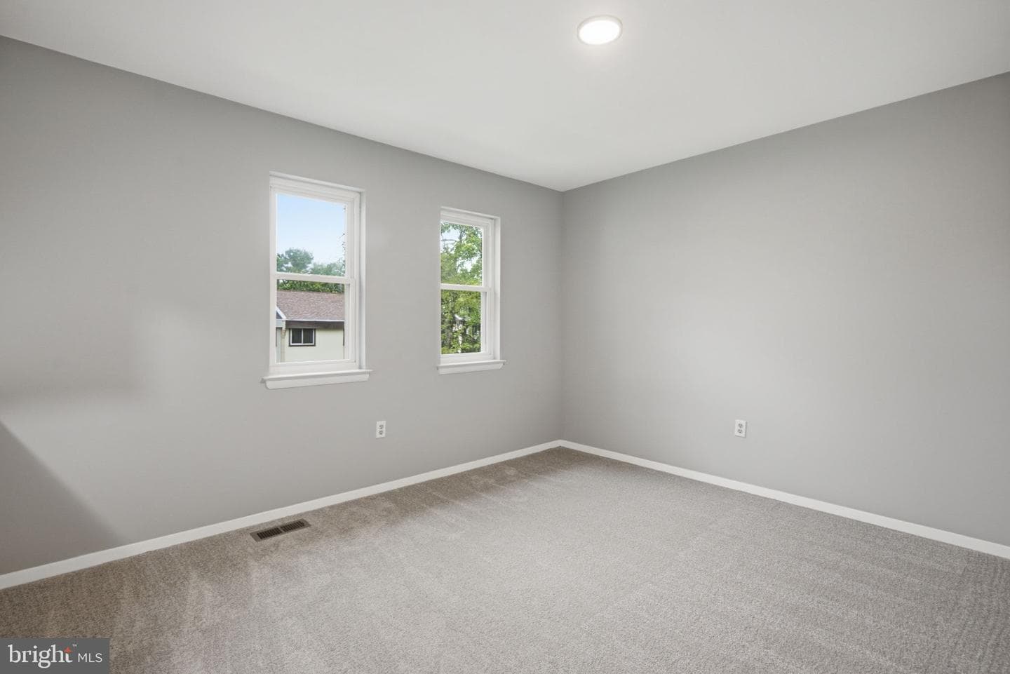 8654 Brae Brooke Drive photo 8