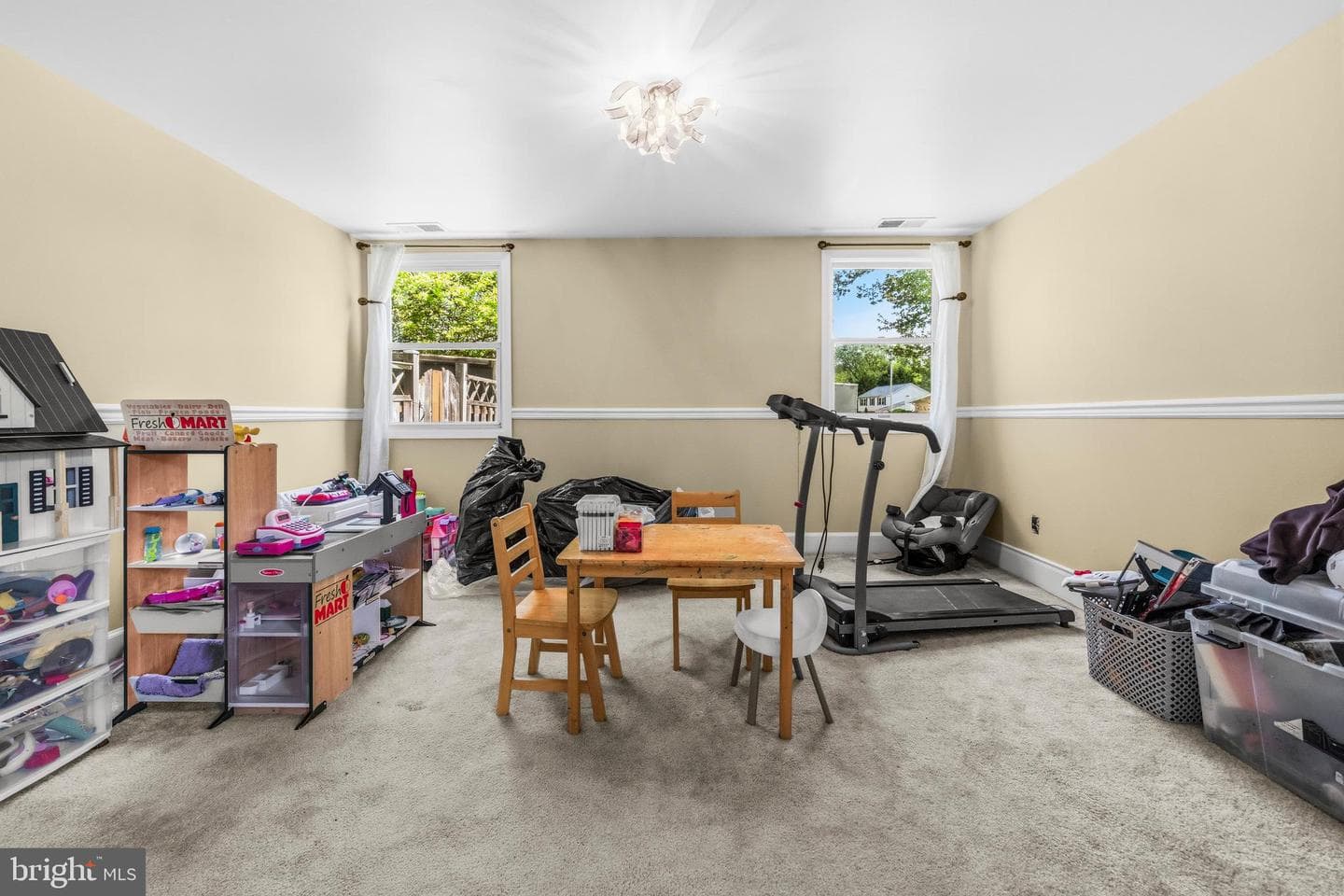 2914 Stonybrook Drive photo 11