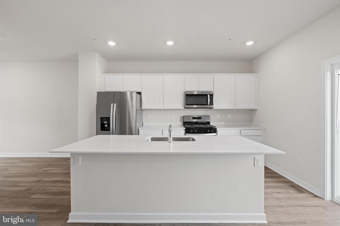 3402 Landon Walker Lane photo 8