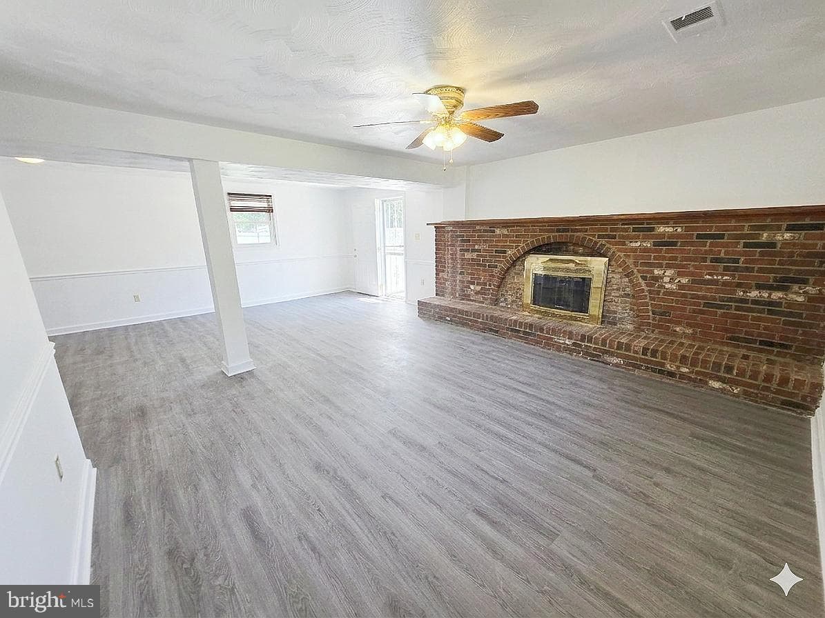 6300 Auth Road photo 18