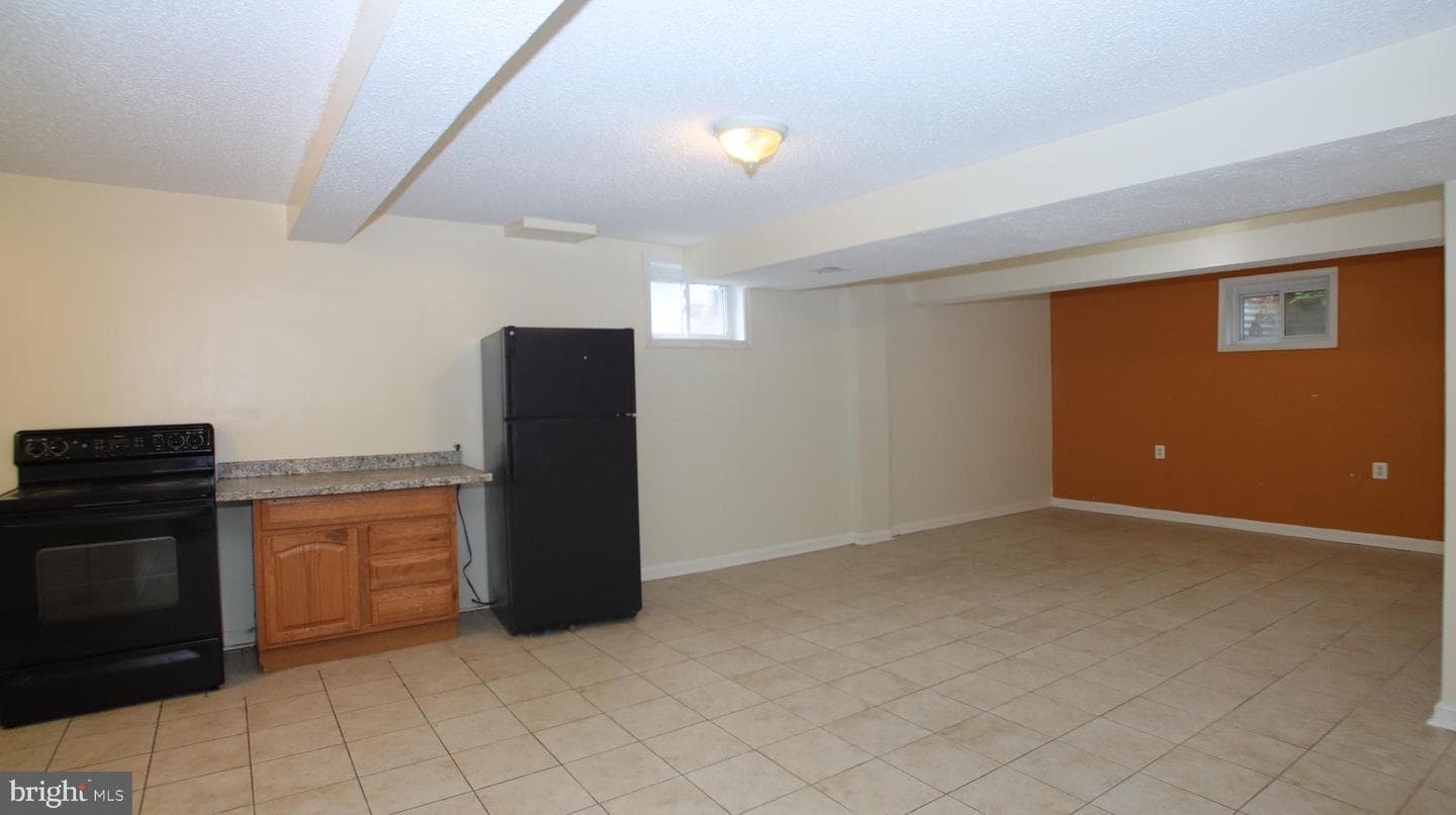 5407 Sargent Rd photo 18