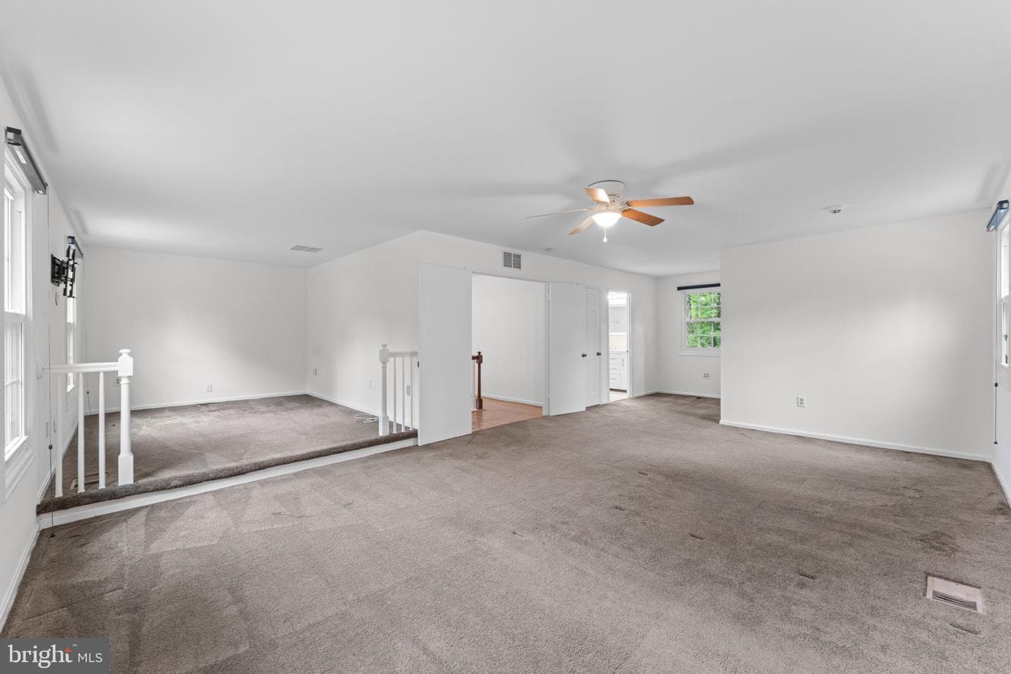 766 Gleneagles Dr photo 47