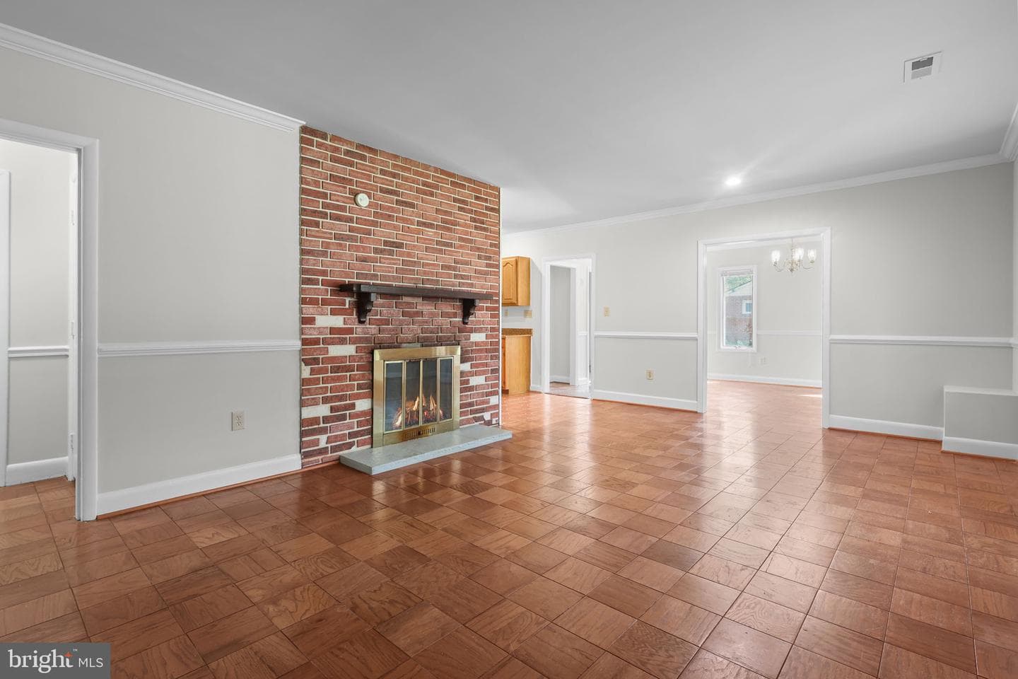 1406 Jefferson Road photo 6