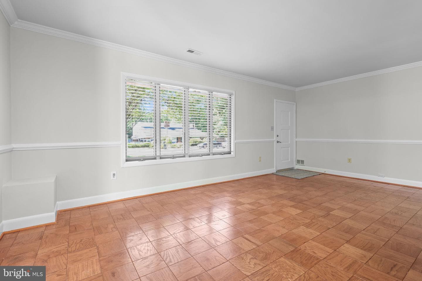 1406 Jefferson Road photo 8