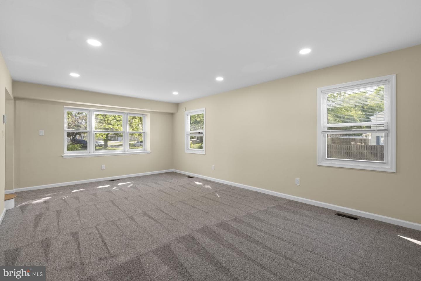 12100 Raritan Lane photo 10