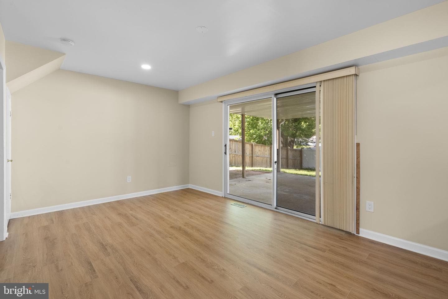 12100 Raritan Lane photo 23