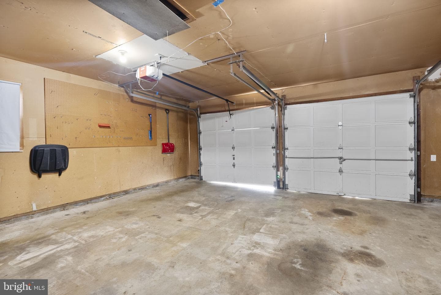12100 Raritan Lane photo 41