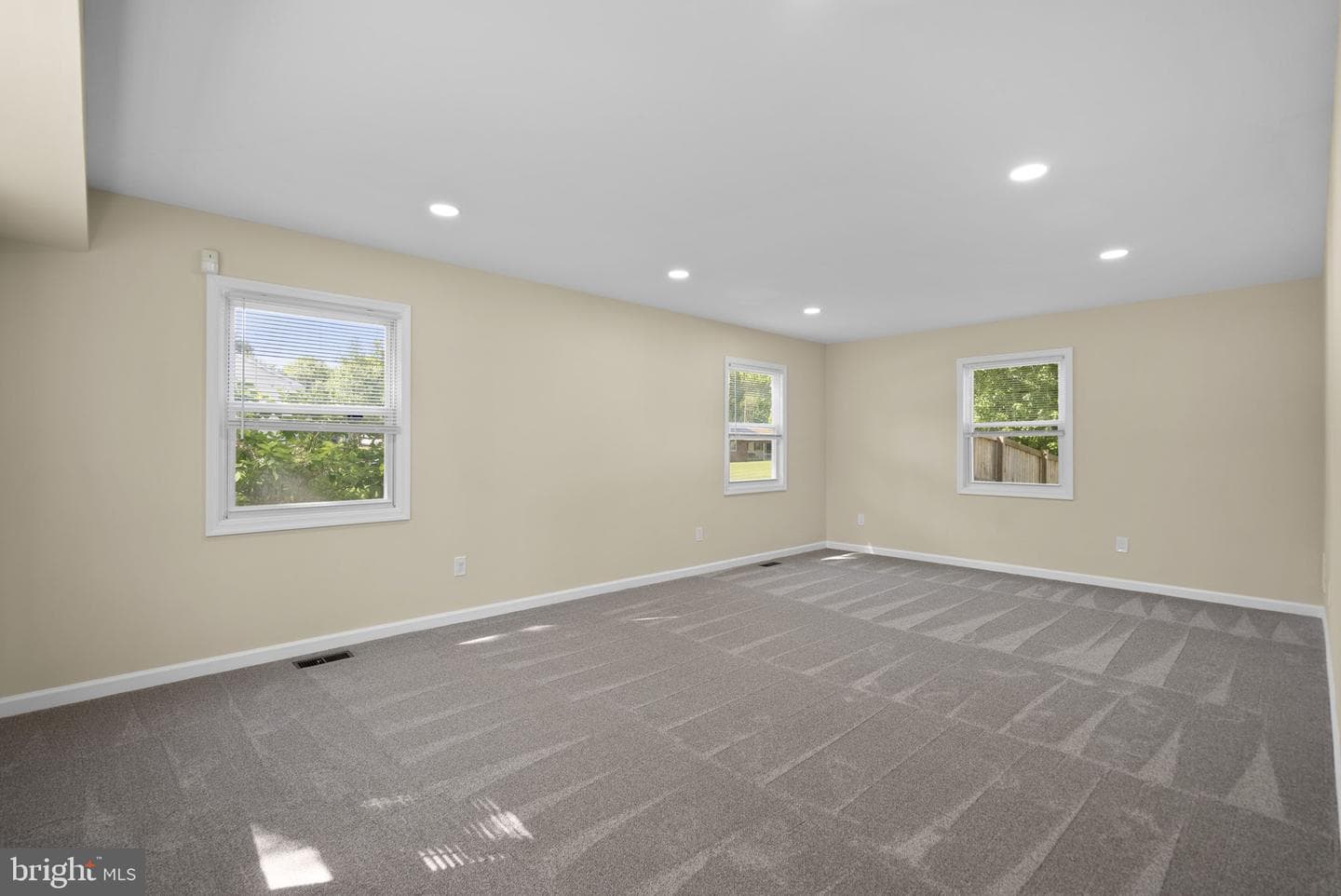12100 Raritan Lane photo 7