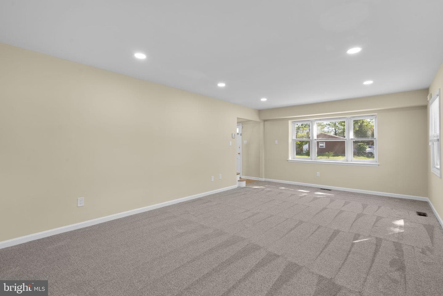 12100 Raritan Lane photo 9