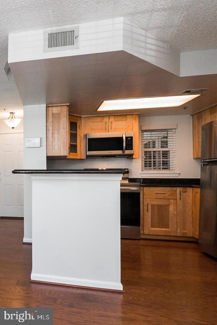 908 Westhaven Drive #11-201 photo 13