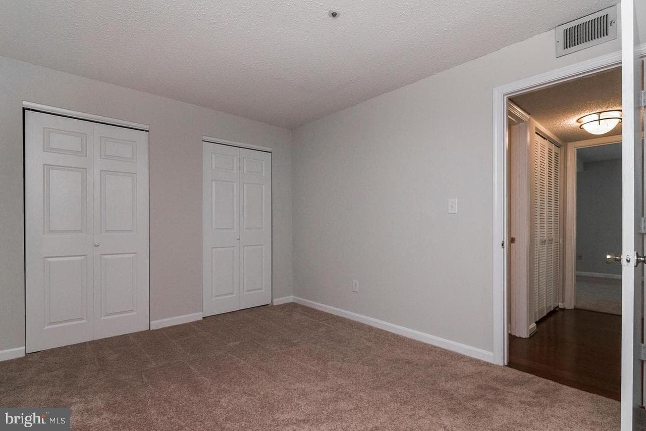 908 Westhaven Drive #11-201 photo 24