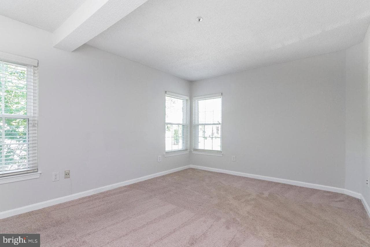 908 Westhaven Drive #11-201 photo 27