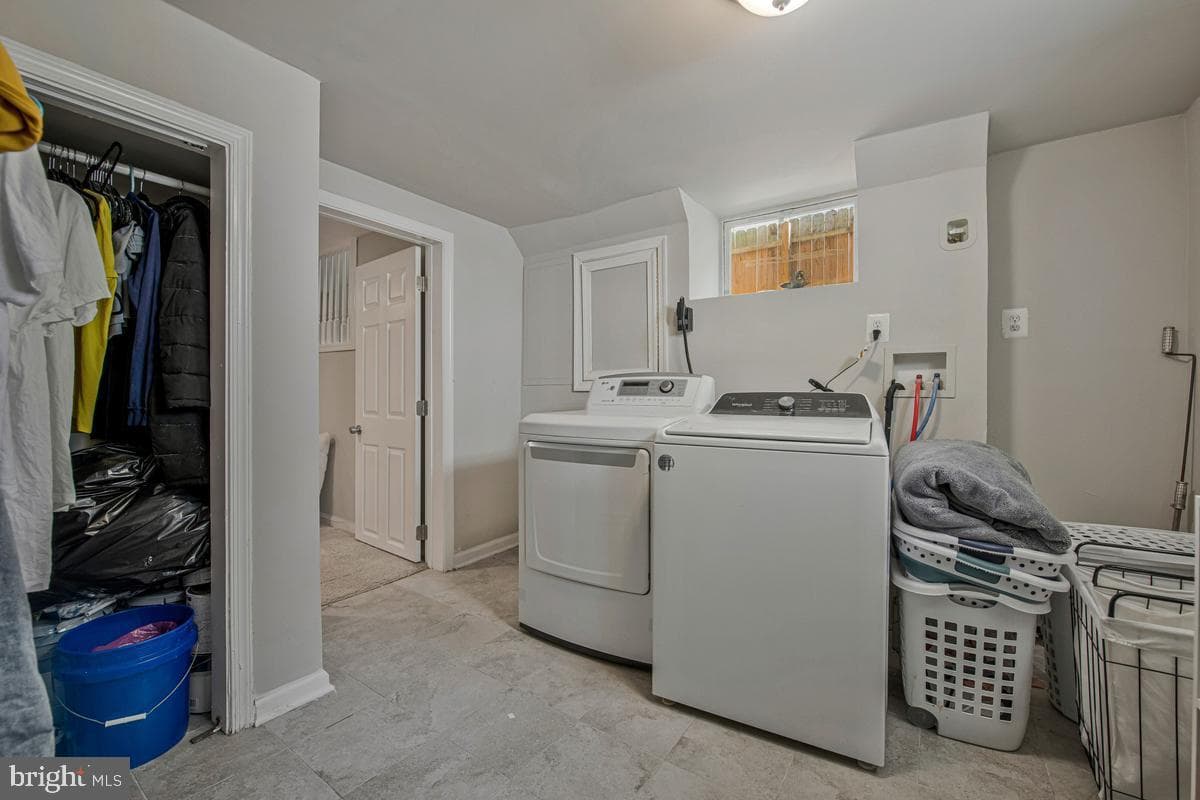 7219 Kidmore Lane photo 35