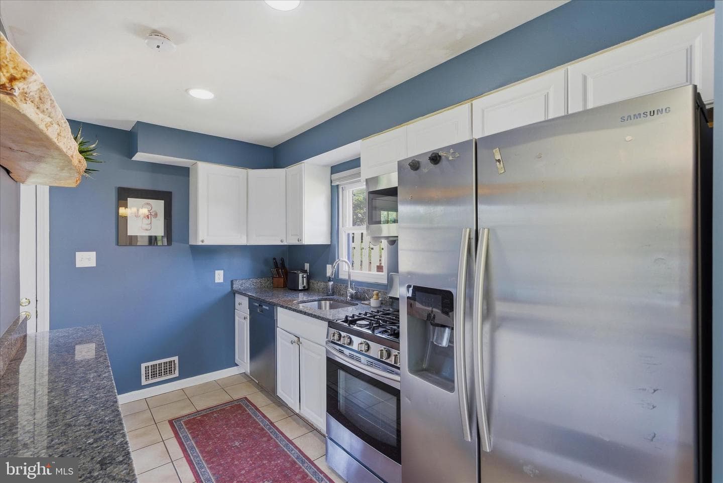 6317 Jason Avenue photo 8