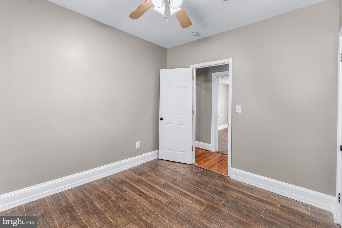 1412 Opus Avenue photo 21