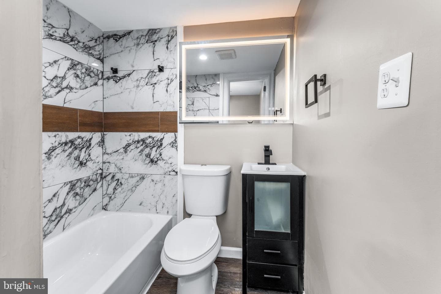 1412 Opus Avenue photo 30