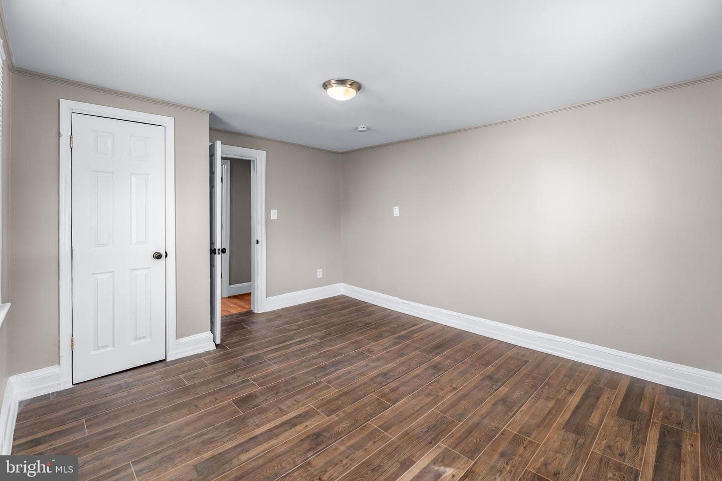 1412 Opus Avenue photo 34