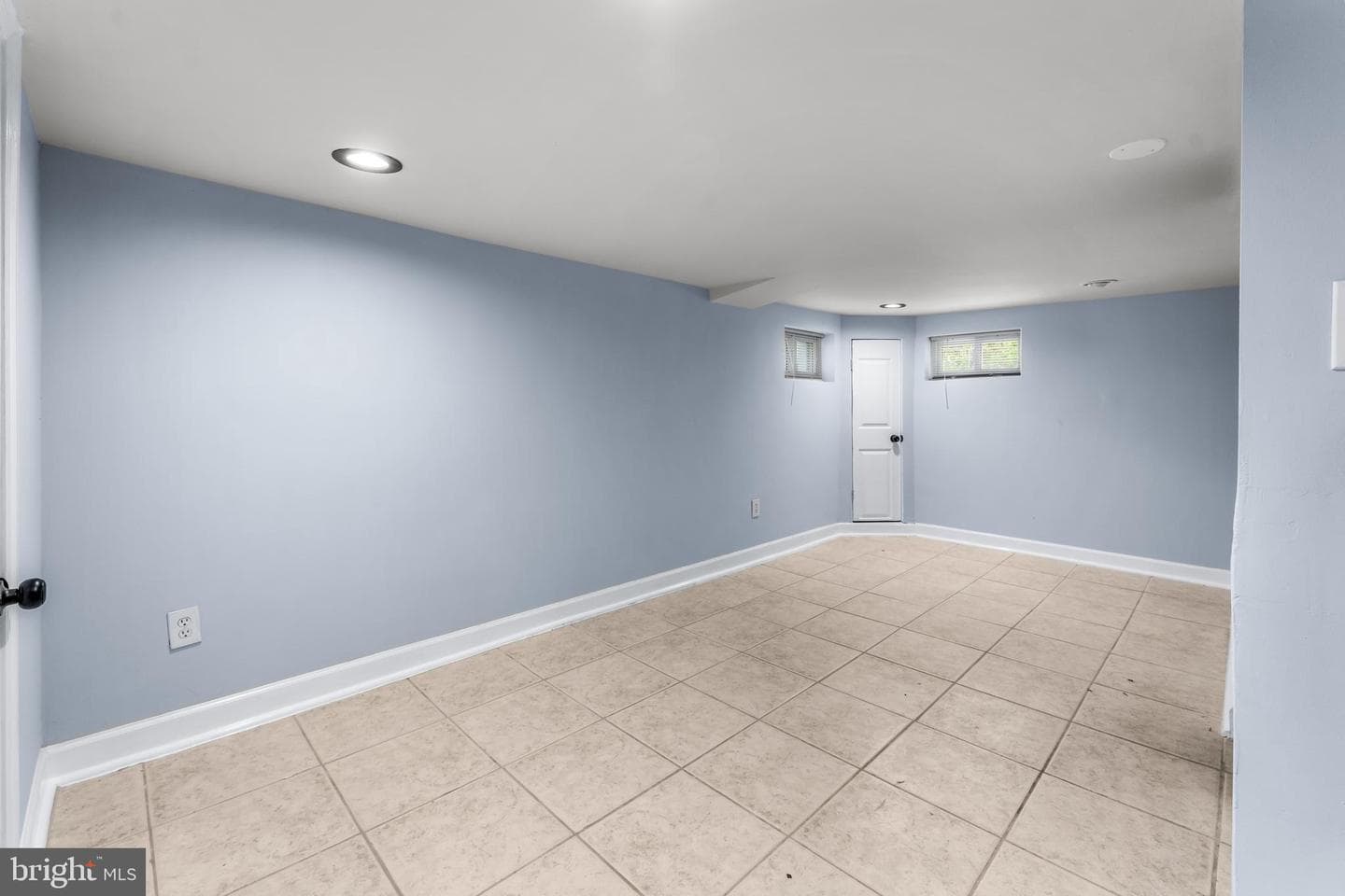 1412 Opus Avenue photo 39