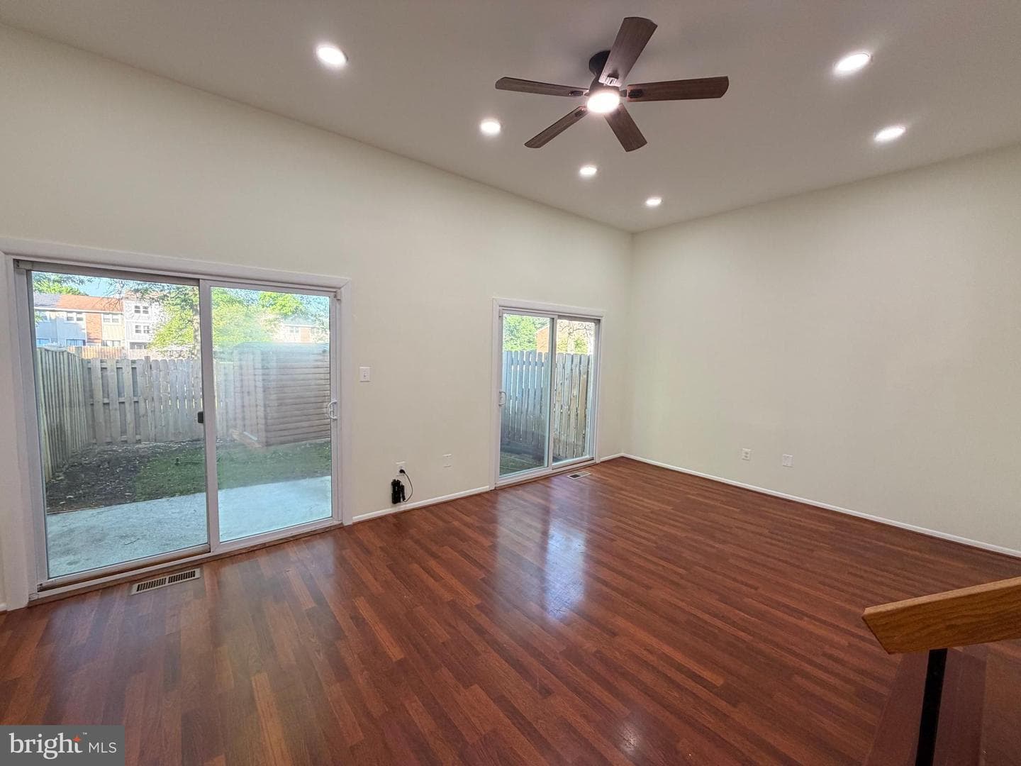 6438 Whitwell Court photo 7
