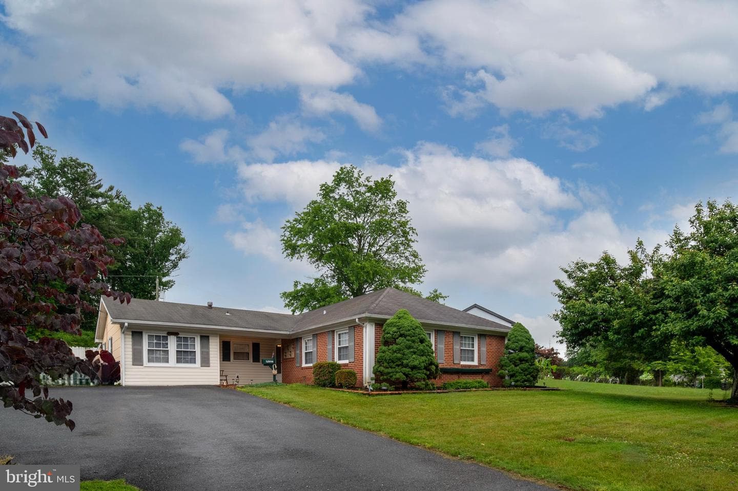 12806 Babcock Ln