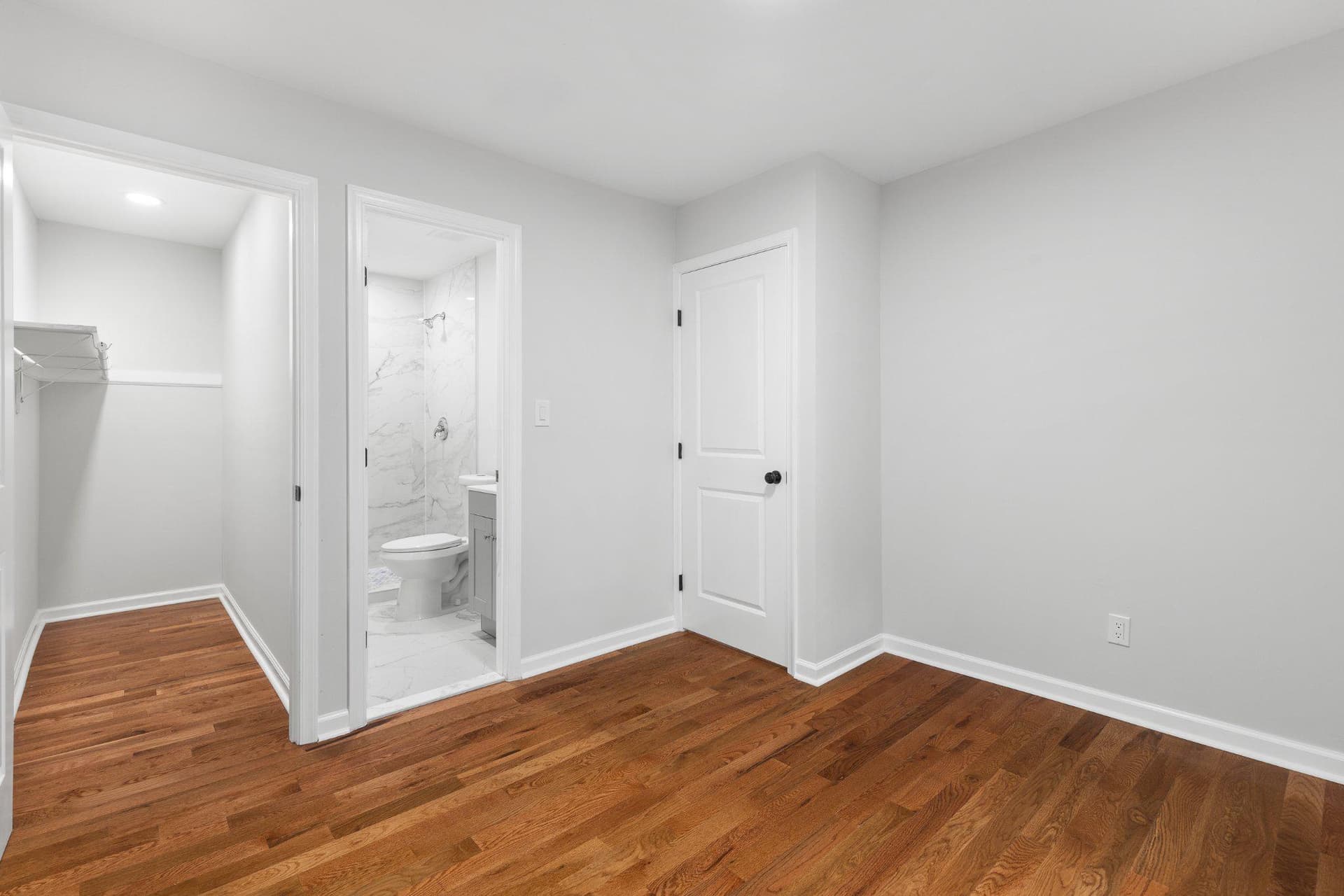 1528 Hunt Avenue photo 10