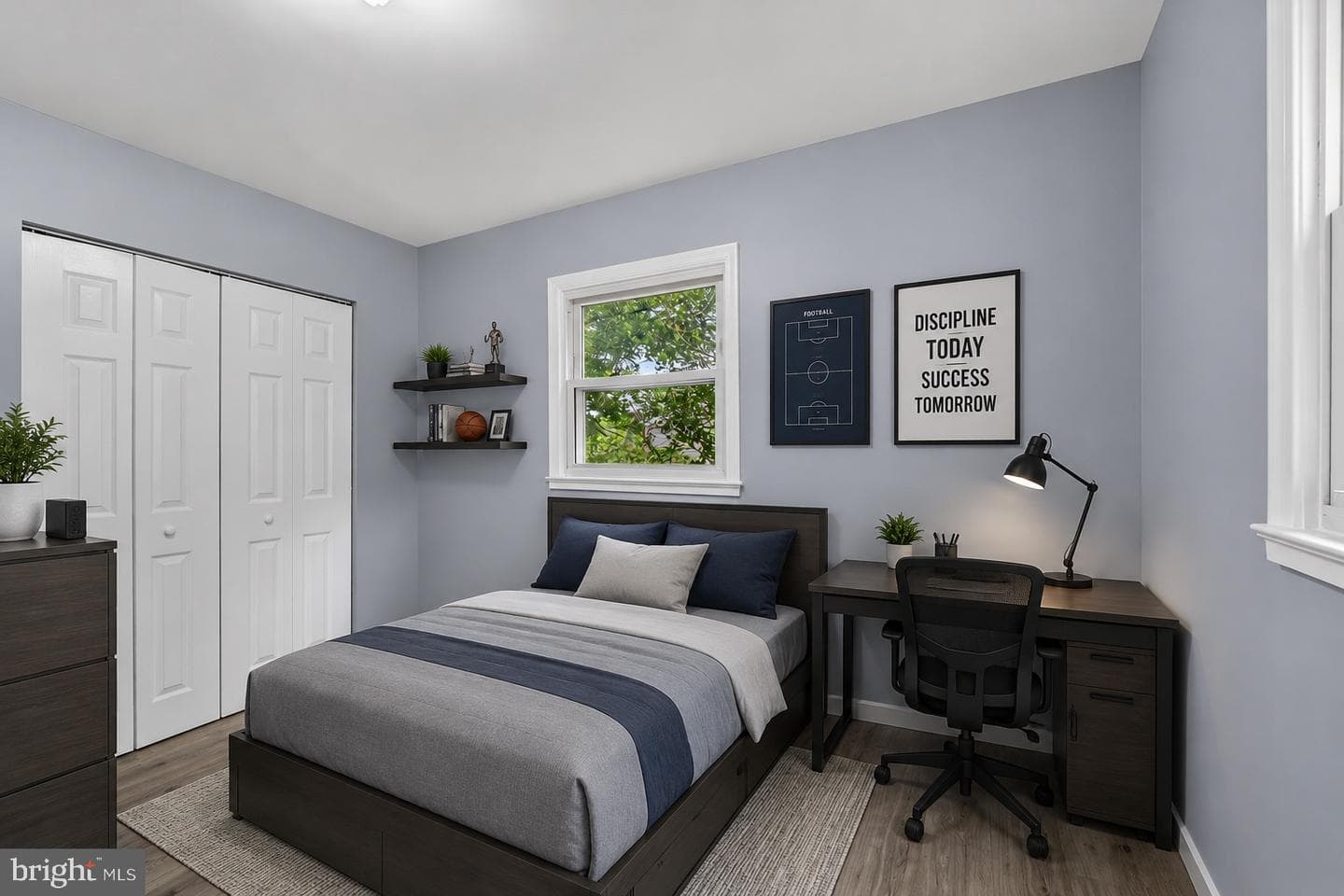 3604 Halloway N photo 11