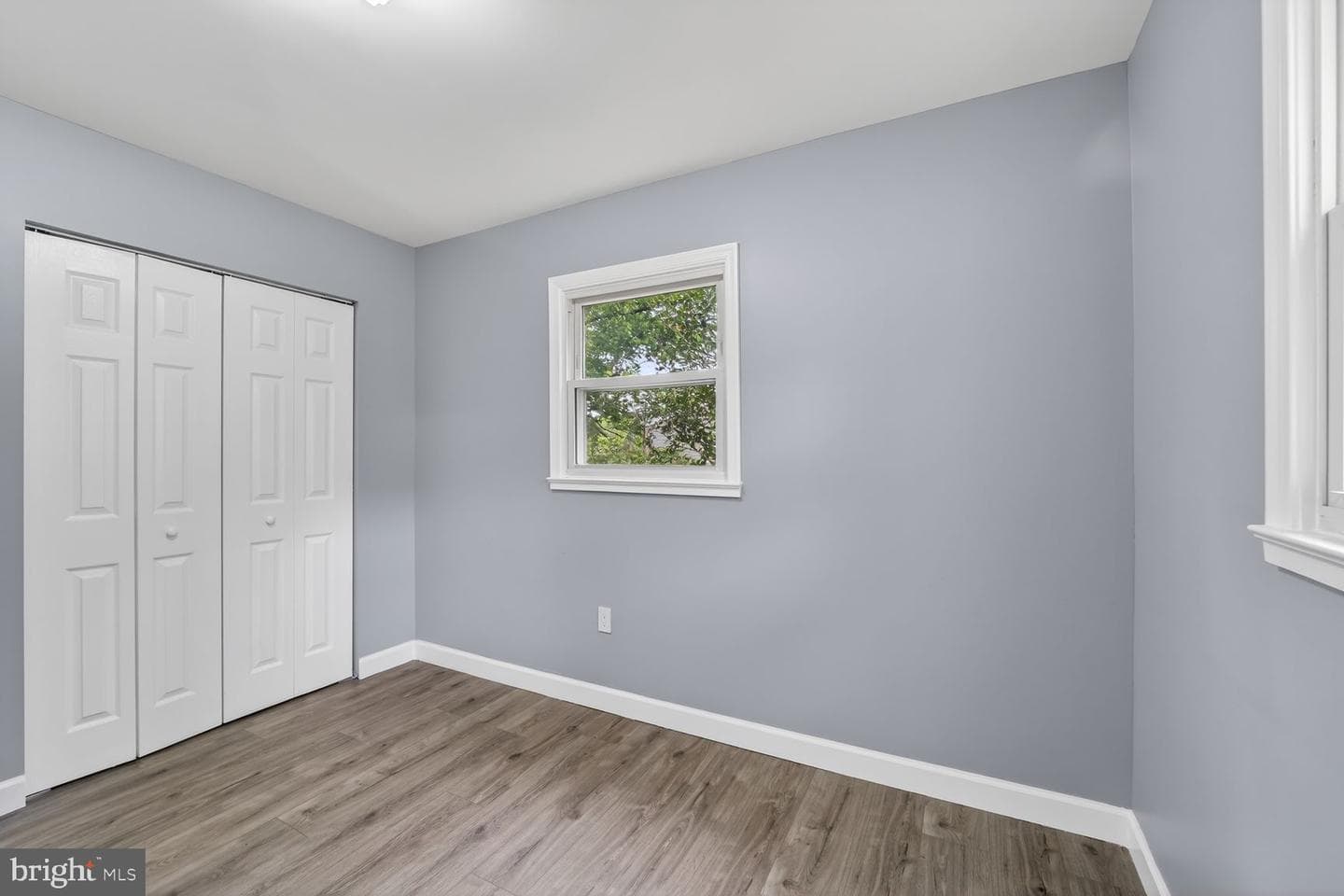 3604 Halloway N photo 18