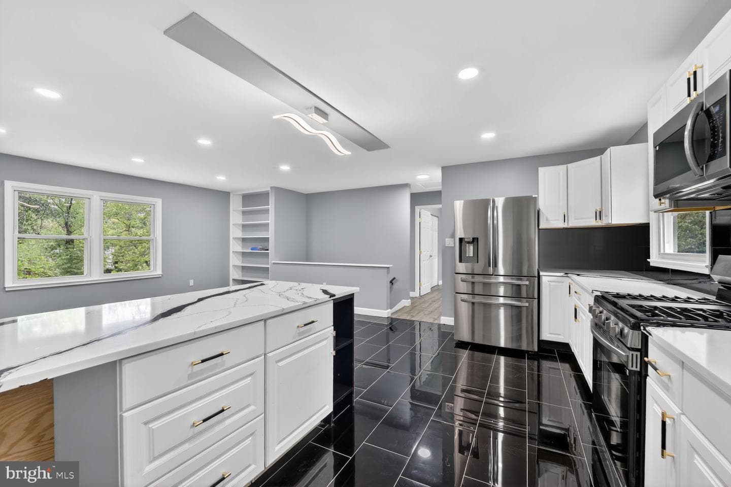3604 Halloway N photo 24