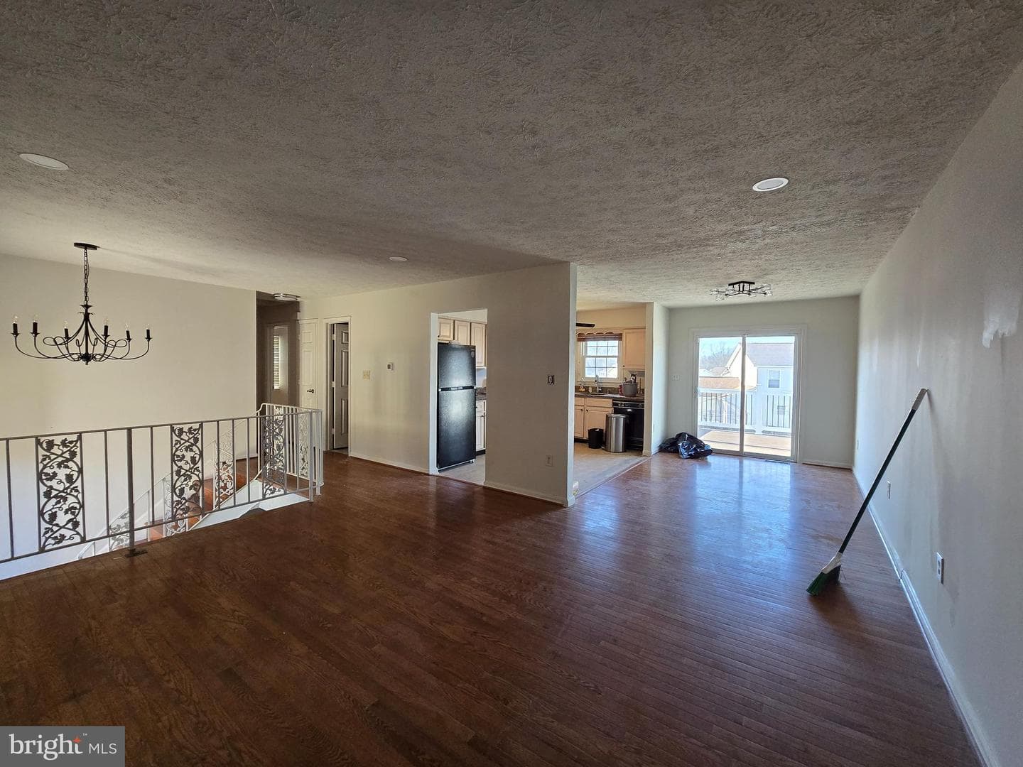 8907 Chad Way photo 11