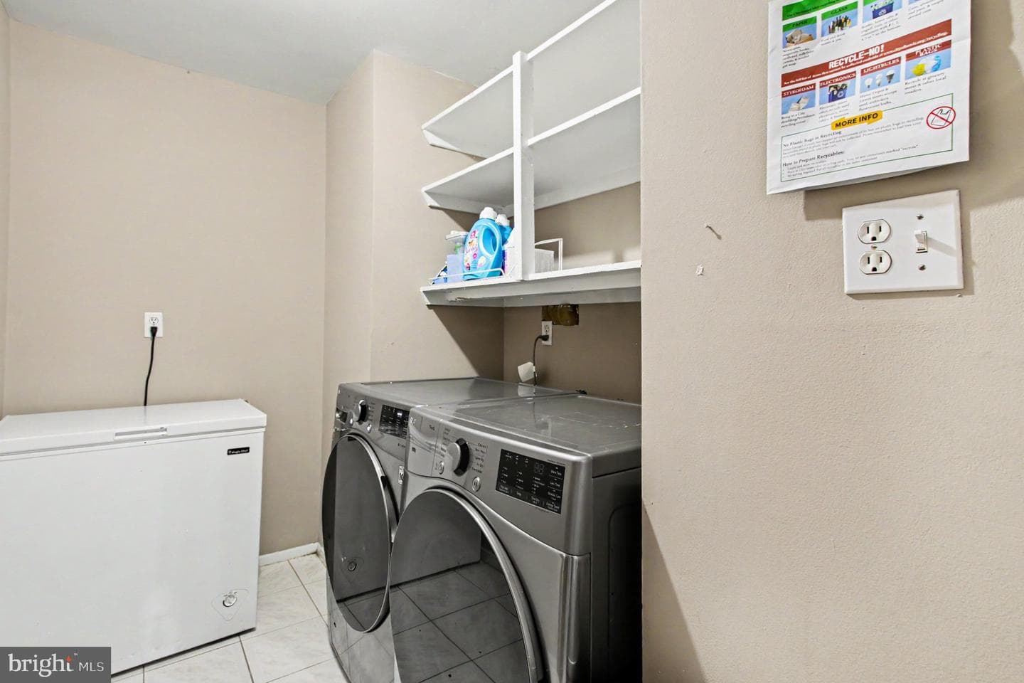 1405 Peachwood Lane photo 24