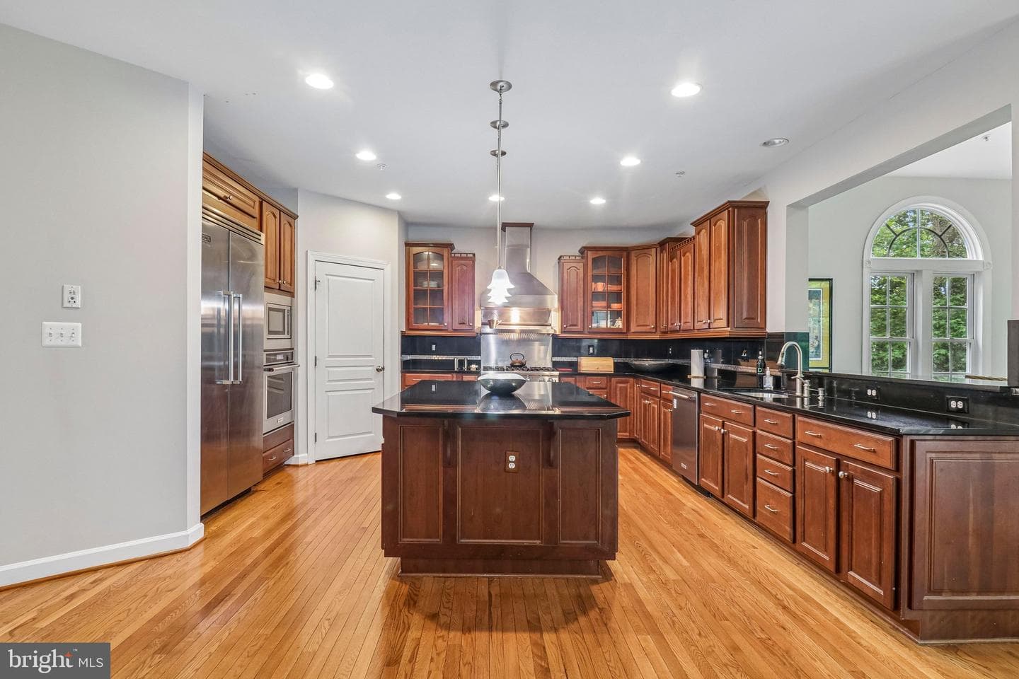 302 Panora Way photo 26