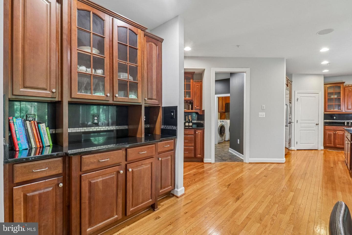 302 Panora Way photo 33