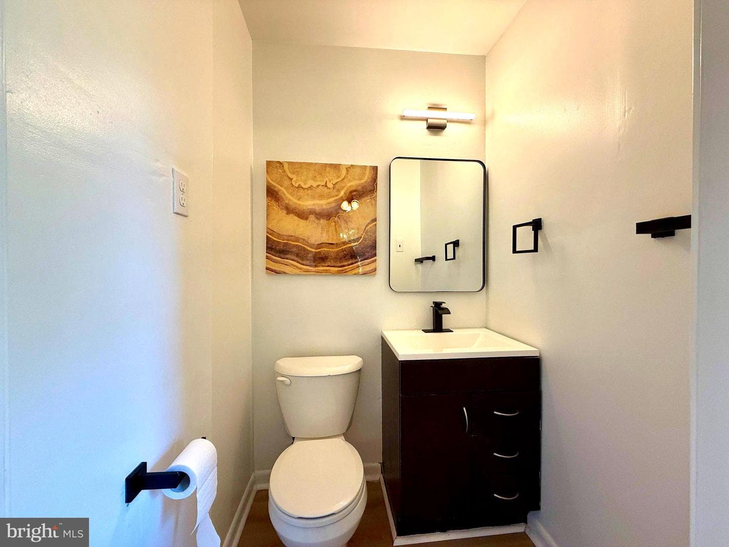 4805 Tamworth Court photo 18