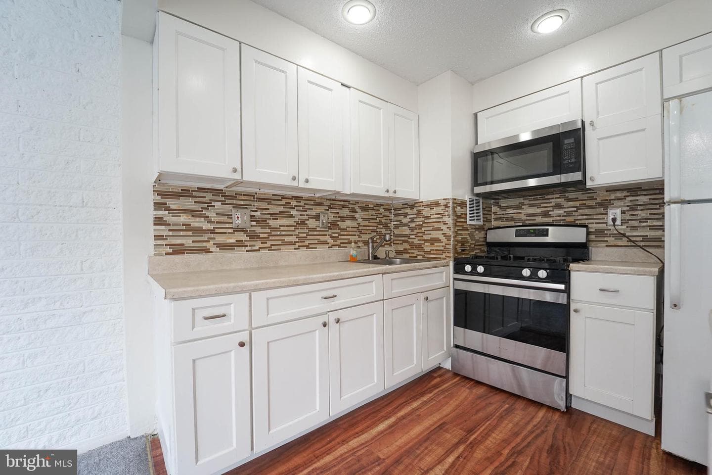 1822 Metzerott Road #308 photo 10