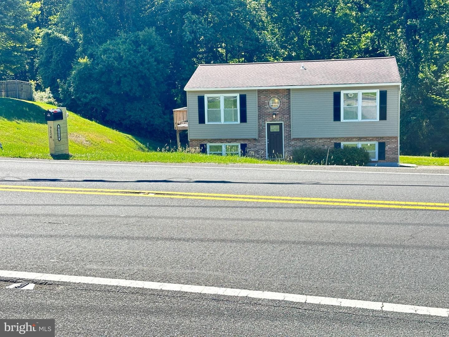 9124 Croom Road photo 5