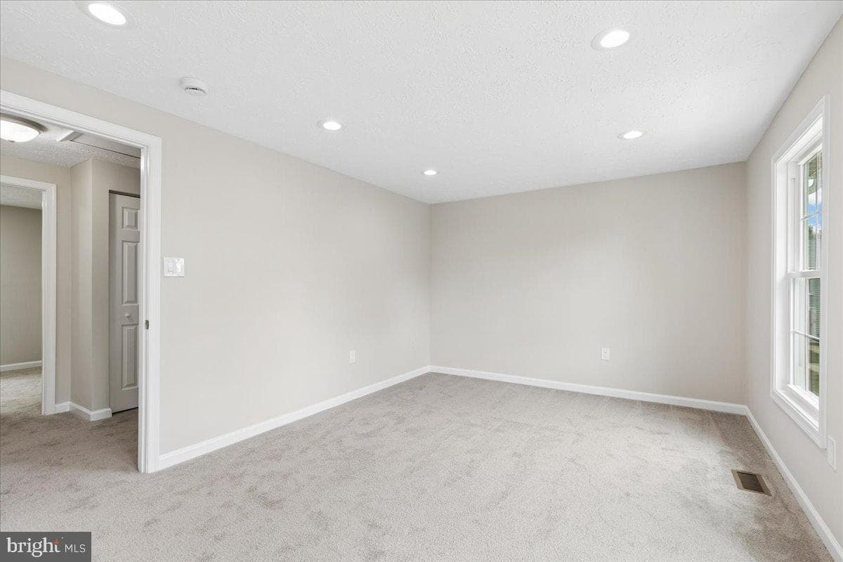 14404 Marlborough Drive photo 22