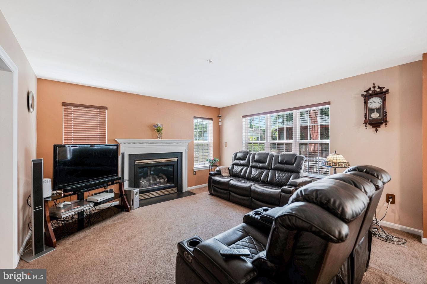 8811 Gladeside Drive photo 6