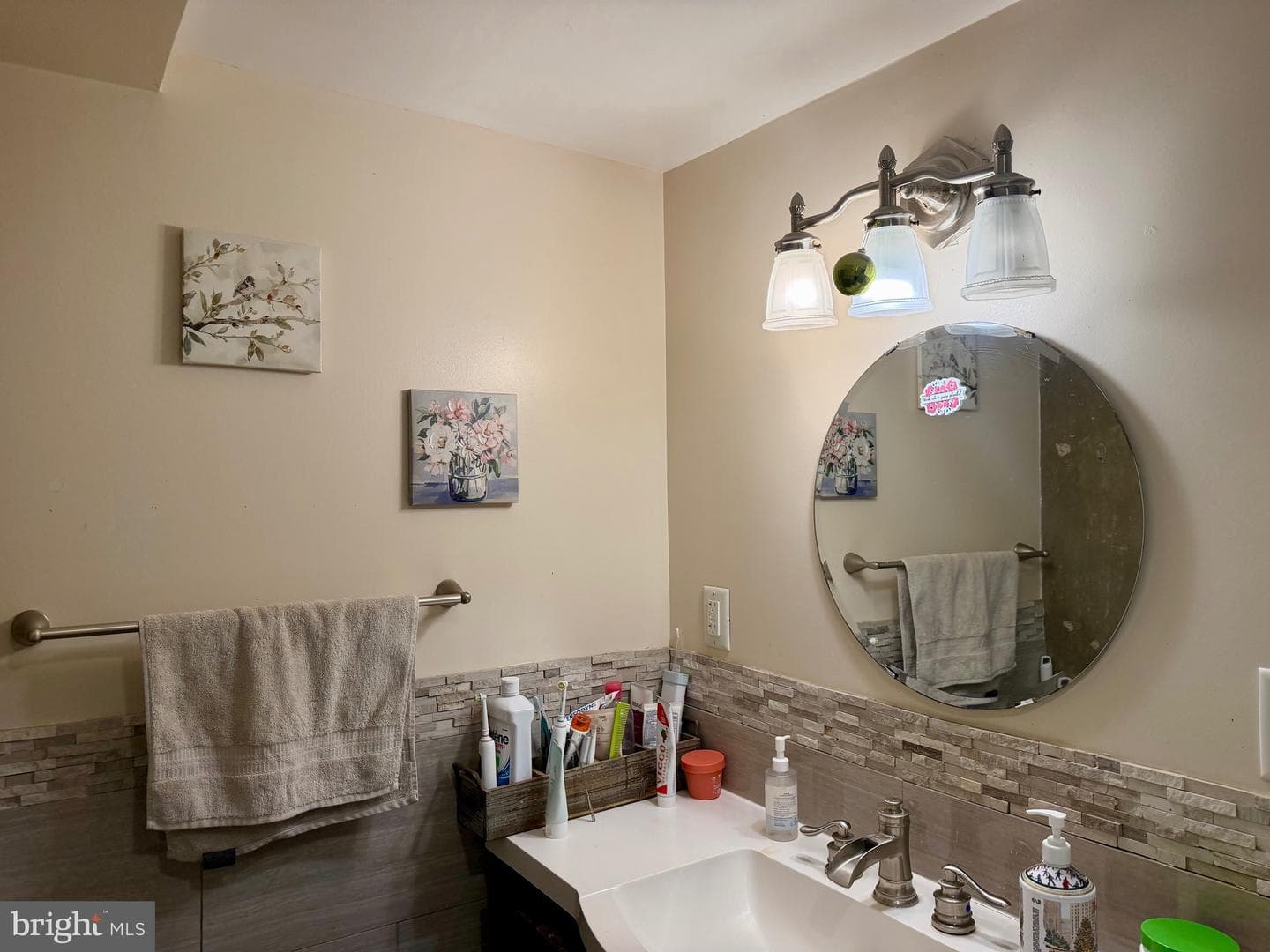 1836 Metzerott Road #905 photo 8