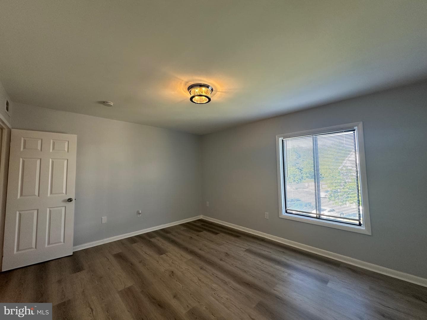 6926 Hanover Parkway #303 photo 11