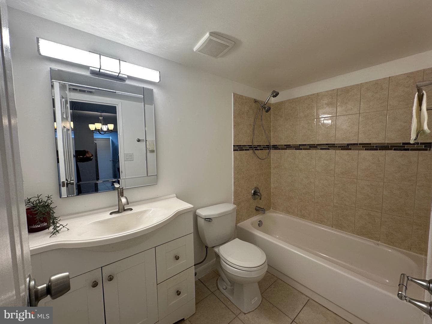 6926 Hanover Parkway #303 photo 15