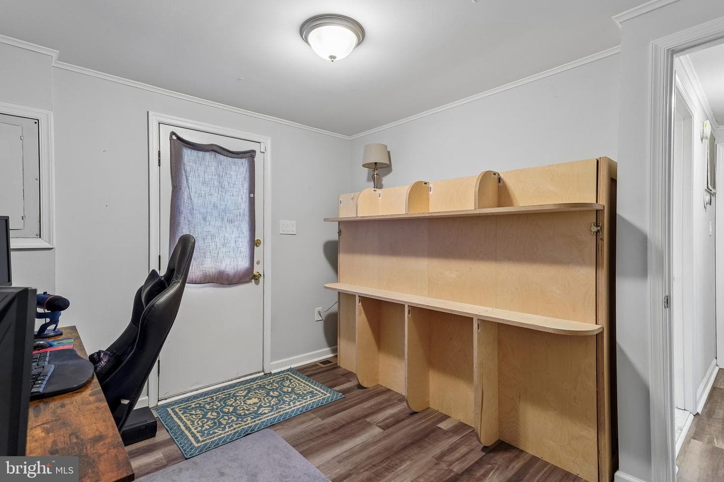 8615 Myrtle Avenue photo 12