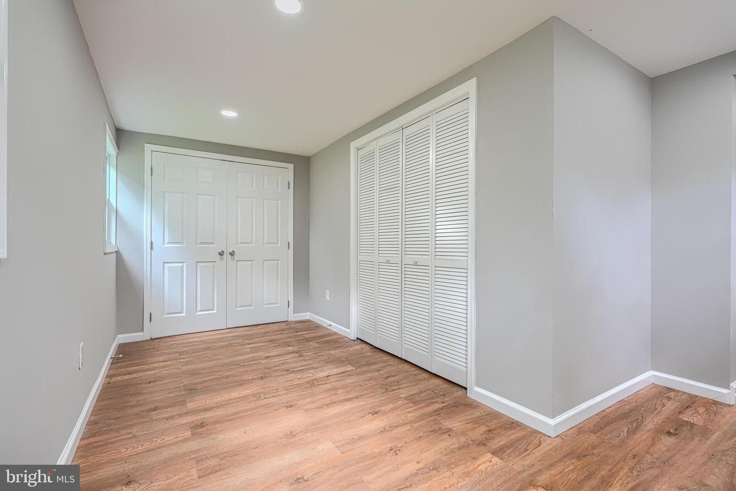 7825 Surratts Road photo 12