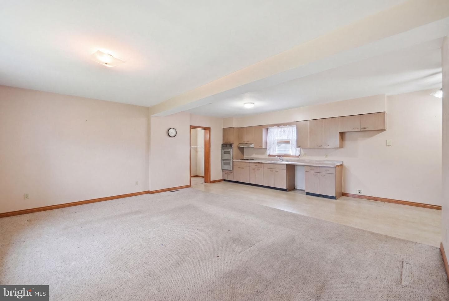 14405 Baltimore Avenue photo 26