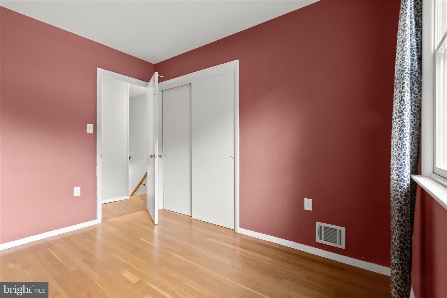 6609 Mccahill Terrace photo 32