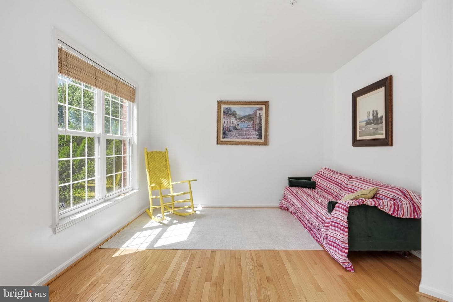 15204 Derbyshire Way photo 4