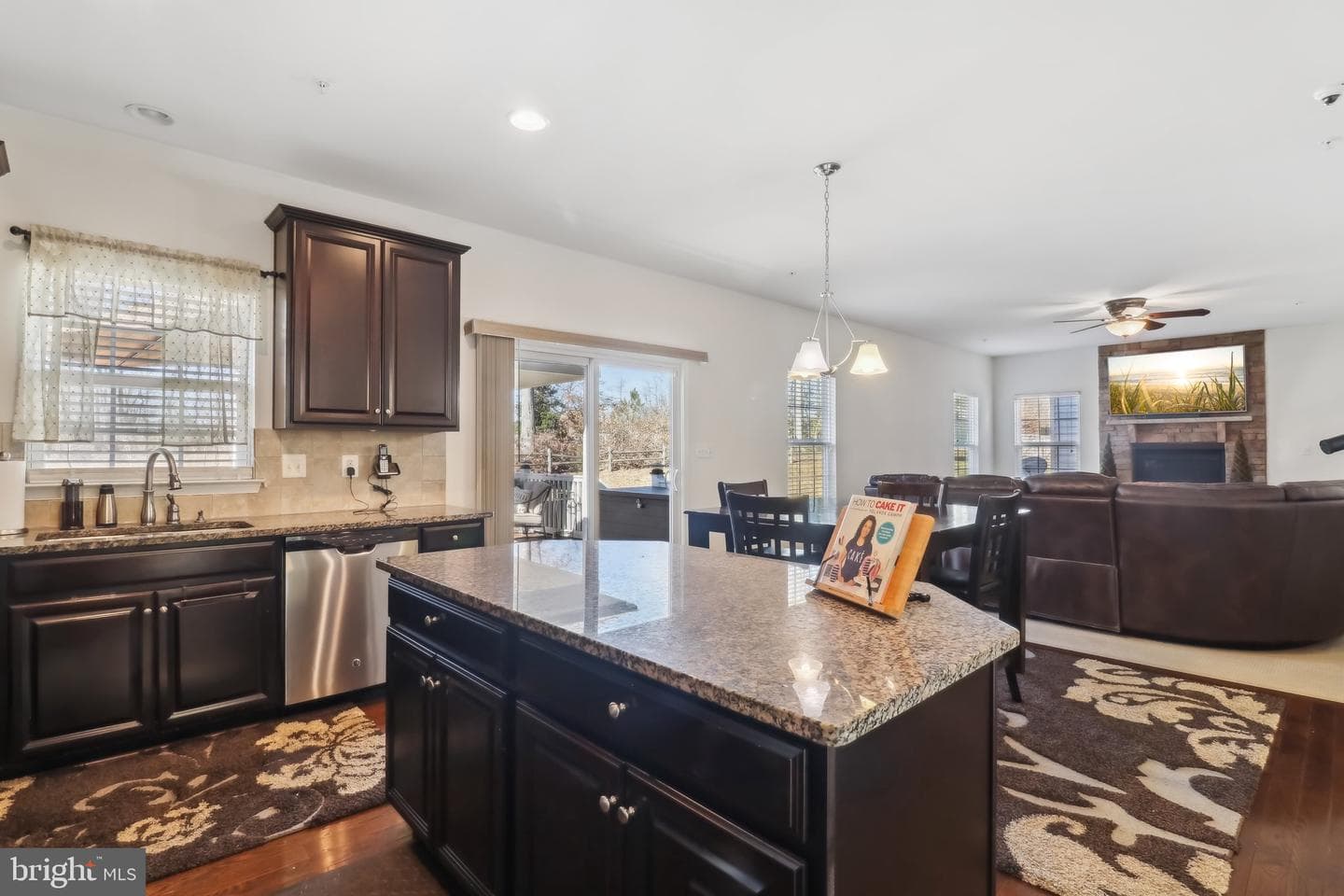 14013 Wheel Wright Place photo 9