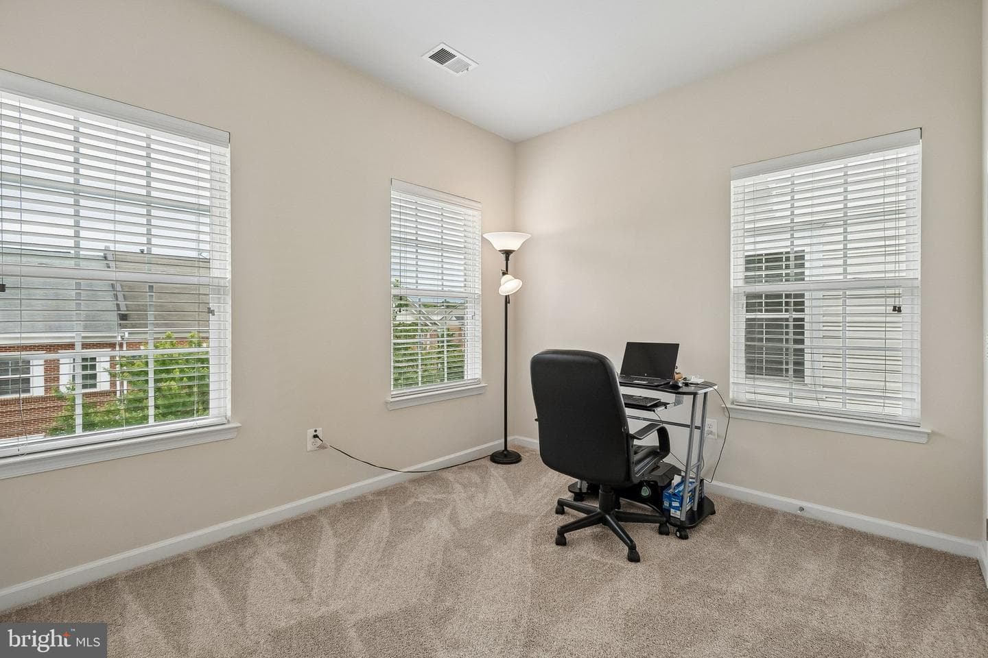 4211 Talmadge Circle photo 7