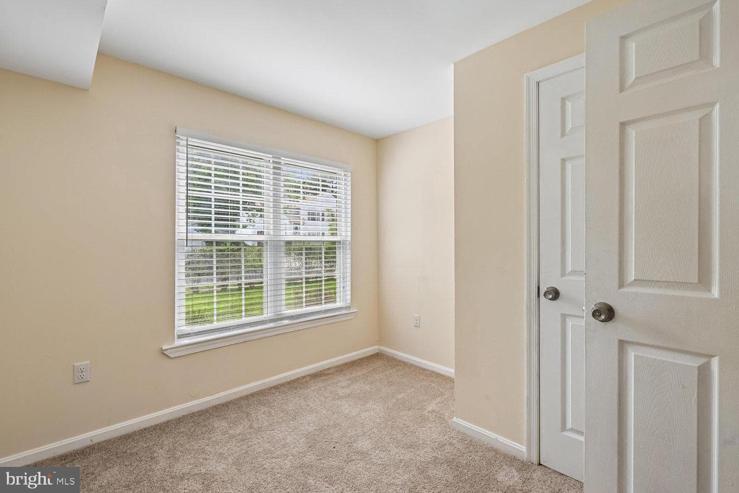 12210 Kingsbrook Street photo 25