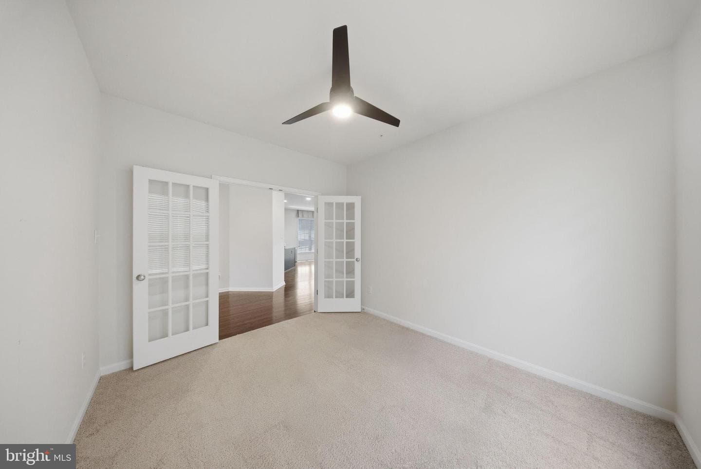 9617 Byward Boulevard photo 11